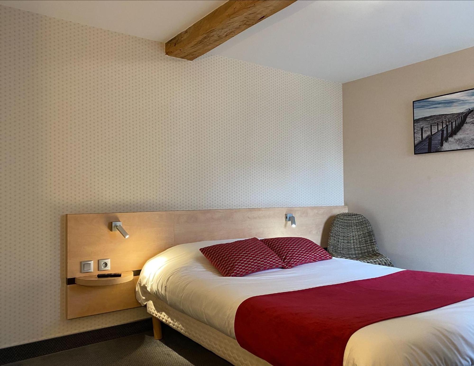 Hotel Le Bellevue Les Roches-de-Condrieu Luaran gambar